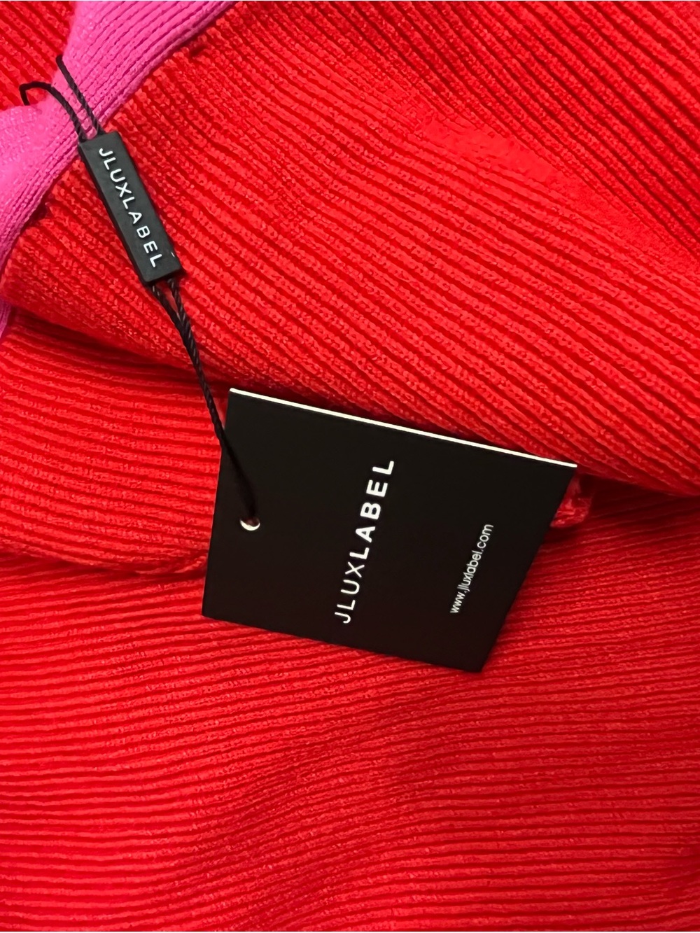 JLUXLABEL Two Piece-Two Tones Crop and Midi Skirt with a Split - Picture 5 of 5